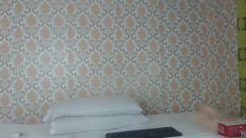 Kimberly online show from 02/26/25, 11:04