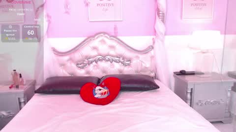 Snapshot of kimberlybale chatting on 06/04/26, 08:37 online show from 06/04/26, 08:37
