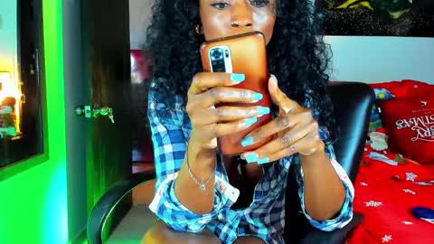 Kimberly Banks online show from 12/05/24, 02:11