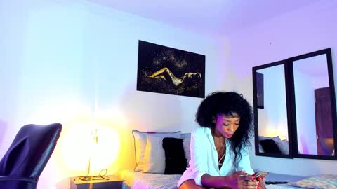 Kimberly Banks online show from 02/27/25, 02:32