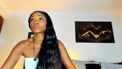 Kimberly Banks online show from 11/26/25, 10:05