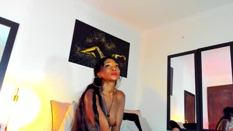 Kimberly Banks online show from 02/15/26, 10:06