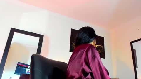 Kimberly Banks online show from 02/21/26, 10:27