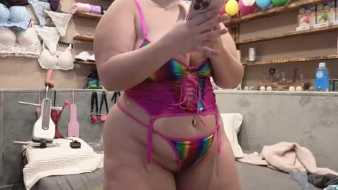 Snapshot of kimberlycaprice chatting on 02/11/25, 05:16 kimberlycaprice online show from 02/11/25, 05:16