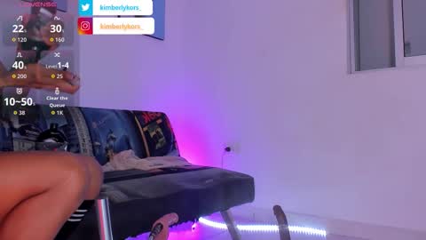 Kimberly online show from 01/15/26, 10:42