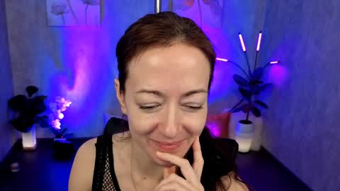 Kimberly online show from 01/11/25, 04:25