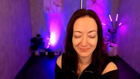 Kimberly online show from 02/20/25, 06:35