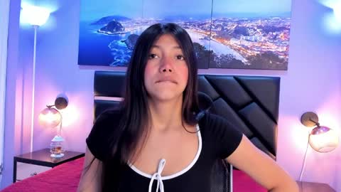 Kimberly Villalobos online show from 04/06/26, 11:33