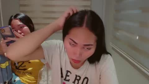 Snapshot of kimbratx chatting on 12/11/24, 02:52 kimbratx online show from 12/11/24, 02:52