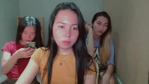 Snapshot of kimbratx chatting on 12/12/24, 11:07 kimbratx online show from 12/12/24, 11:07