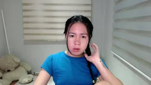 Snapshot of kimbratx chatting on 01/10/25, 10:57 kimbratx online show from 01/10/25, 10:57