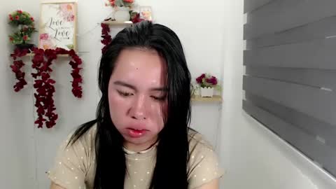 Snapshot of kimbratx chatting on 02/04/25, 10:45 kimbratx online show from 02/04/25, 10:45