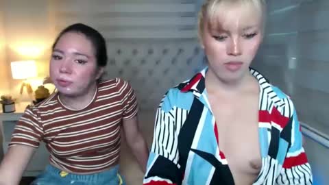 Snapshot of kimbratx chatting on 02/11/25, 01:41 kimbratx online show from 02/11/25, 01:41