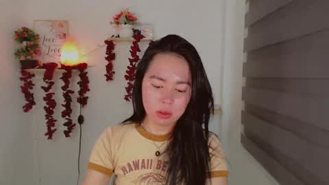 Snapshot of kimbratx chatting on 03/05/25, 10:54 kimbratx online show from 03/05/25, 10:54