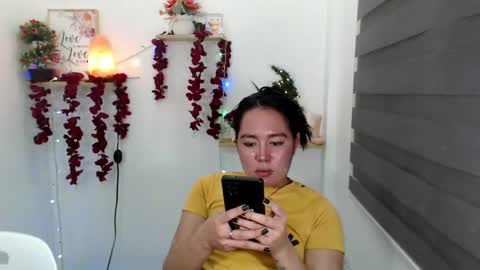 Snapshot of kimbratx chatting on 03/07/25, 01:31 kimbratx online show from 03/07/25, 01:31