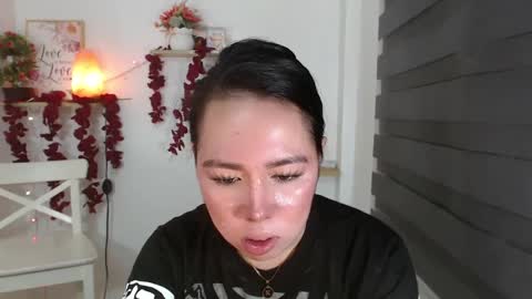 Snapshot of kimbratx chatting on 03/12/25, 10:50 kimbratx online show from 03/12/25, 10:50