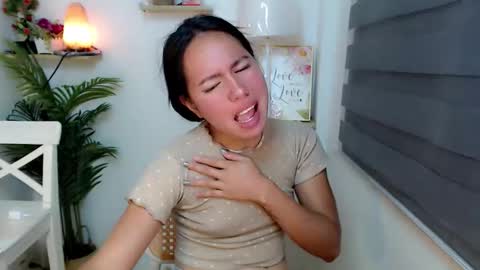 Snapshot of kimbratx chatting on 09/11/25, 12:44 kimbratx online show from 09/11/25, 12:44