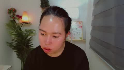 Snapshot of kimbratx chatting on 09/21/25, 10:33 kimbratx online show from 09/21/25, 10:33