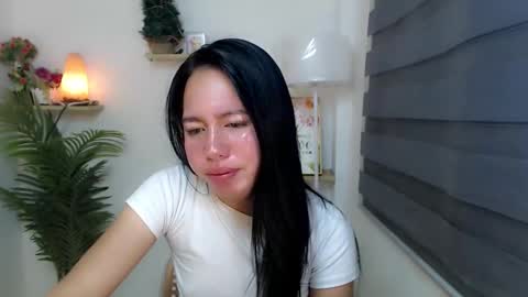 Snapshot of kimbratx chatting on 10/03/25, 11:24 kimbratx online show from 10/03/25, 11:24