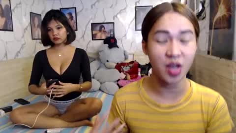 kimchuueee online show from 07/25/26, 10:02
