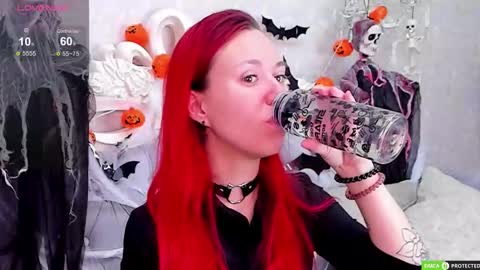 KimForman online show from 10/27/25, 03:43