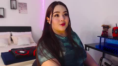 KimGeorgia online show from 01/21/25, 11:55