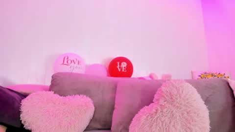 Natalie online show from 04/27/26, 03:15