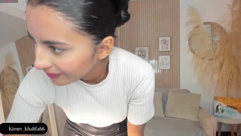 Kim  online show from 03/12/25, 01:25