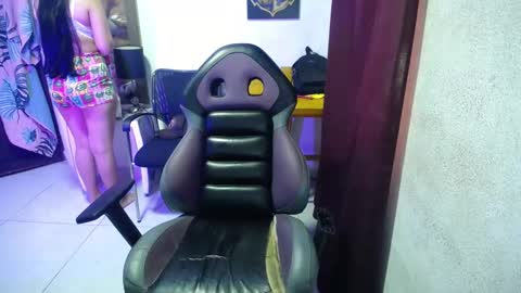 Kimma online show from 12/19/25, 12:01