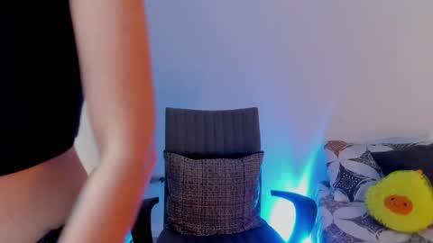 Kimm online show from 11/09/25, 11:25