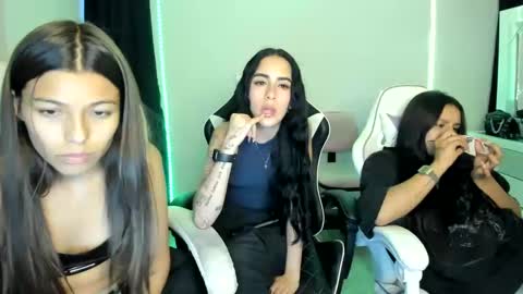 kimmi online show from 02/09/25, 11:15