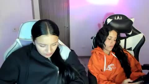 kimmi online show from 10/02/25, 11:23