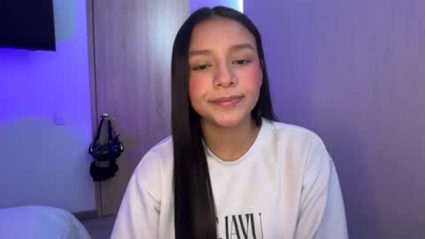 kimmi online show from 07/10/26, 08:44