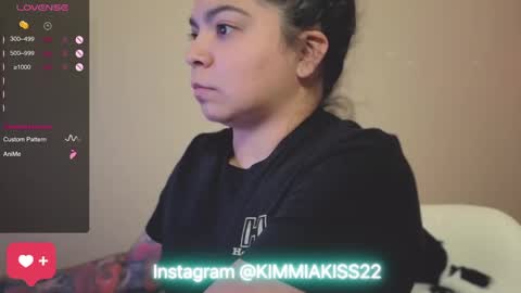 Snapshot of kimmiakiss22 chatting on 01/13/25, 03:12 Kimmi online show from 01/13/25, 03:12