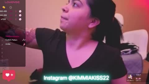 Snapshot of kimmiakiss22 chatting on 01/18/25, 06:13 Kimmi online show from 01/18/25, 06:13