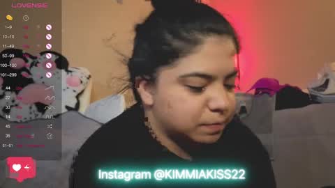 Snapshot of kimmiakiss22 chatting on 02/08/25, 05:18 Kimmi online show from 02/08/25, 05:18