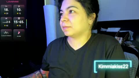 Snapshot of kimmiakiss22 chatting on 09/09/25, 04:28 Kimmi online show from 09/09/25, 04:28