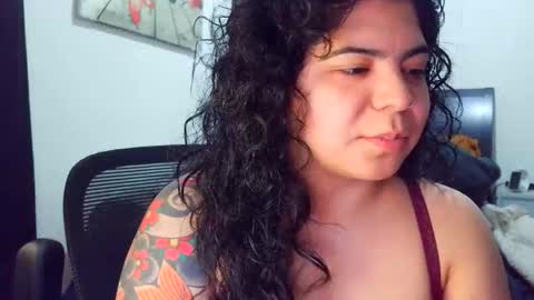 Kimmi online show from 11/10/25, 01:37