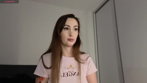 Kimmie online show from 05/22/26, 06:35