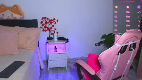Snapshot of kimmie_dollxo chatting on 04/29/26, 11:11 kimmie_dollxo online show from 04/29/26, 11:11