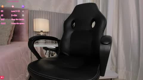 Snapshot of kimmie_kaboom_ chatting on 02/21/26, 07:04 Karla online show from 02/21/26, 07:04