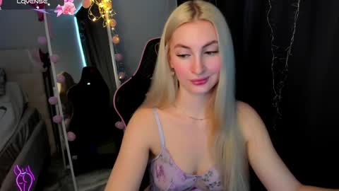 kimmy1_powell online show from 03/28/26, 04:23