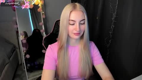 kimmy1_powell online show from 04/17/26, 02:47