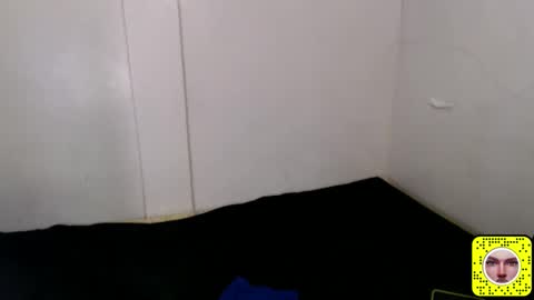 Snapshot of kimmy_fuckinggreat chatting on 12/09/24, 12:01 kim ejara online show from 12/09/24, 12:01