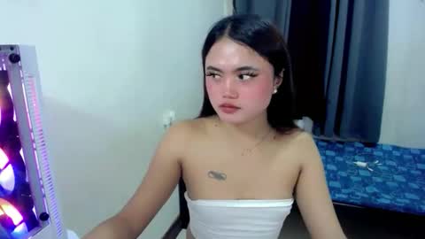 kim ejara online show from 03/11/26, 02:34