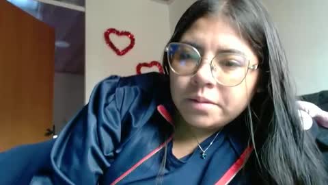 Snapshot of kimmy_kimmy_ chatting on 09/18/25, 02:41 Kimmy online show from 09/18/25, 02:41