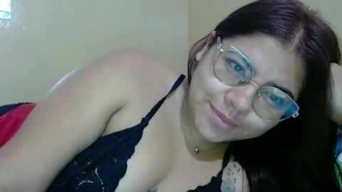 Snapshot of kimmy_kimmy_ chatting on 02/01/26, 01:20 Kimmy online show from 02/01/26, 01:20