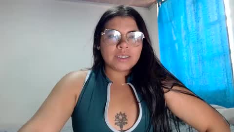 Snapshot of kimmy_kimmy_ chatting on 07/28/26, 06:42 Kimmy online show from 07/28/26, 06:42