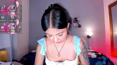 Snapshot of kimtayloor chatting on 05/19/26, 03:02 Kim online show from 05/19/26, 03:02