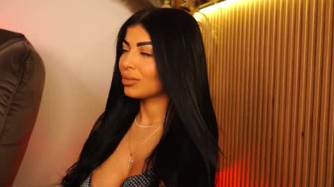 Snapshot of kimybroox chatting on 11/10/25, 10:42 Andreea online show from 11/10/25, 10:42